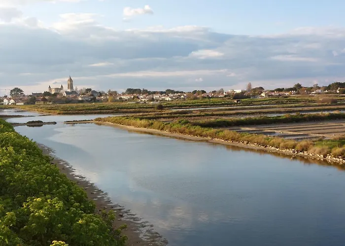 Charme De La Liniere By Interhome Дом отдыха L'Herbaudiere